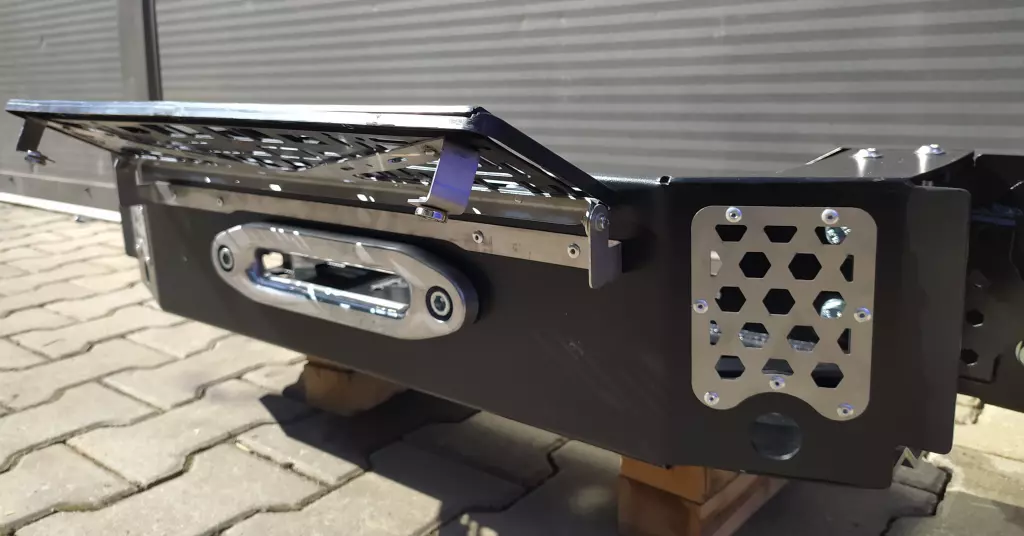 Grenadier WINCH BUMPER 