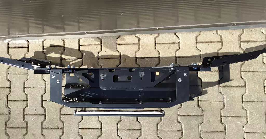 Grenadier WINCH BUMPER 