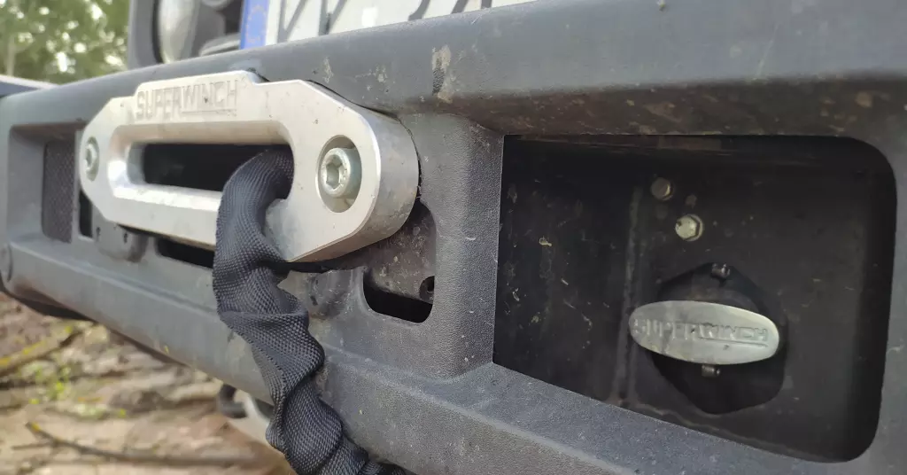 Grenadier HIDDEN WINCH PLATE