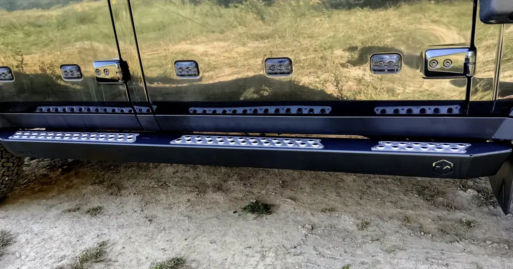 Grenadier SIDE STEPS with stainless steel covers