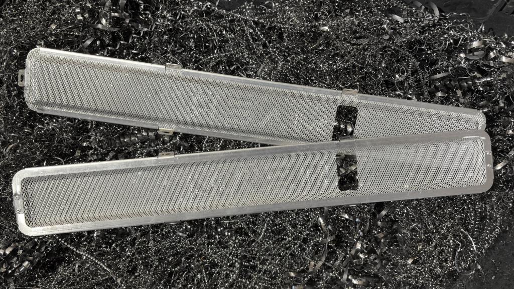DEFENDER / SERIES Bulkhead Fly Screens set