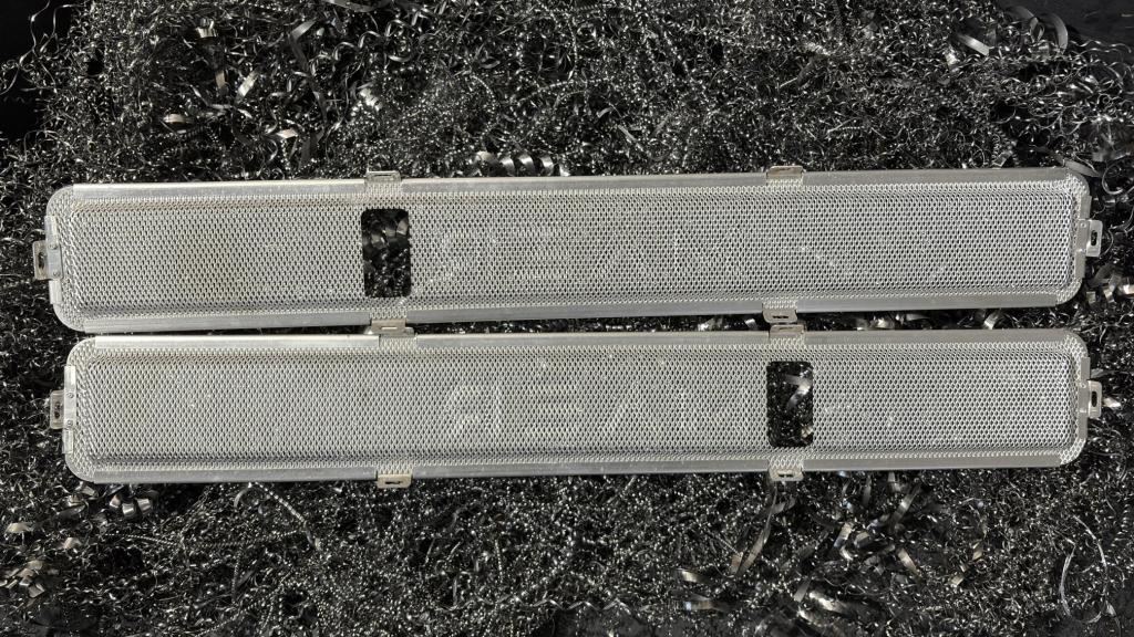 DEFENDER / SERIES Bulkhead Fly Screens set