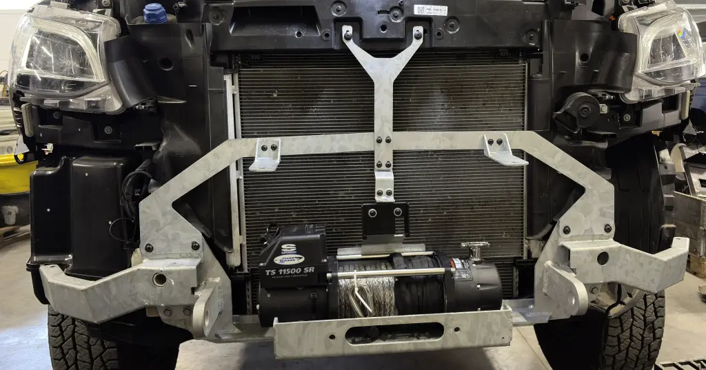 Mercedes Sprinter 4x4 (w907) WINCH PLATE
